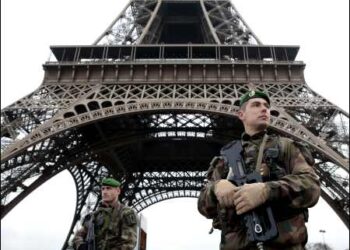 French soldiers, Paris