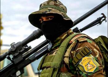 Lebanese hezbollah fighter