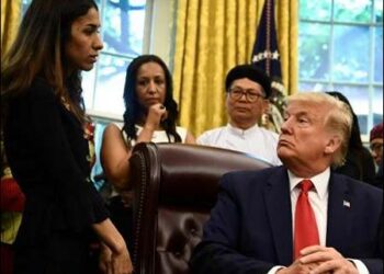 U.S. President Donald Trump listens to the Iraqi Yazidi activist and Nobel Peace Prize winner Nadia Murad, as he meets with survivors of religious persecution in the Oval Office of the White House  July 17, 2019. Photo: AFP