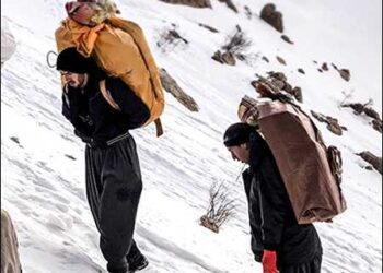 Iranian Kurdish cross-border porters known as kolbars