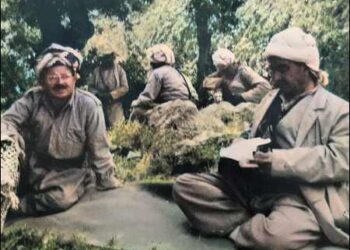 Jalal Talabani with Mulla Mustafa Barzani
