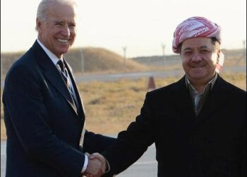 U.S. Vice President Joe Biden shakes hands with Tribal leader and president of Iraqi Kurdistan region, Massoud Barzani, in Erbil, Iraqi Kurdistan, December 1, 2011. Photo: AFP