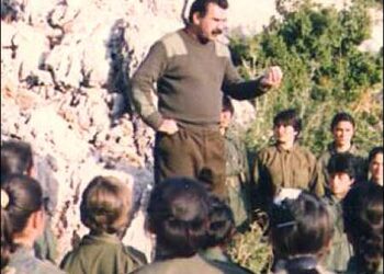 Abdullah Ocalan with Kurdish female guerrillas