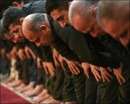 Iraqi Kurdish Islamic parties prioritize religion over national identity