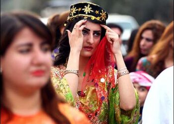 Kurdish Fashion show in Qamishlo city, Syrian Kurdistan (Rojava), March 14, 2017. Photo: AFP