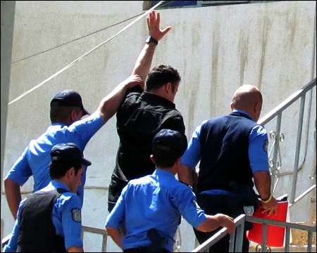 Judge refuses to free Kurdish journalist Sherwani