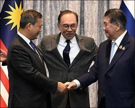 Thailand, Cambodia reach ceasefire deal after five-day conflict