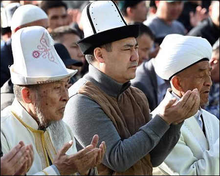 Kyrgyzstan bans porn sites in crackdown on internet freedoms