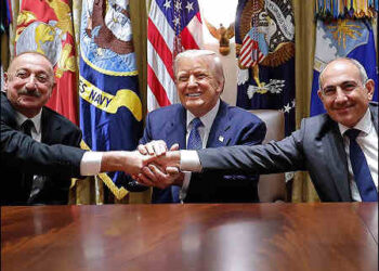 U.S. President Donald Trump, Azerbaijan's President Ilham Aliyev, and Armenia's Prime Minister Nikol Pashinyan during a trilateral signing event at the White House, in Washington, D.C., August 8, 2025. Photo: The White House