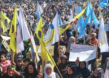 Thousands of Kurds rally in Qamishlo city in Syrian Kurdistan (Rojava) for decentralization in support of their autonomous administration and called for decentralisation of Syria, September 17, 2025 ANHA/Hawar News