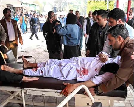 Islamic state bomb attack on Islamabad Shiite mosque kills 31