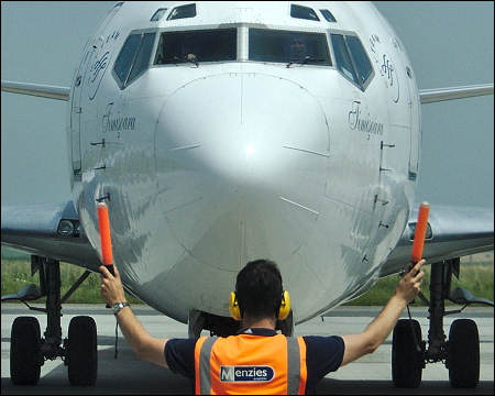 Airlines suspend more flights to Middle East as conflict escalates