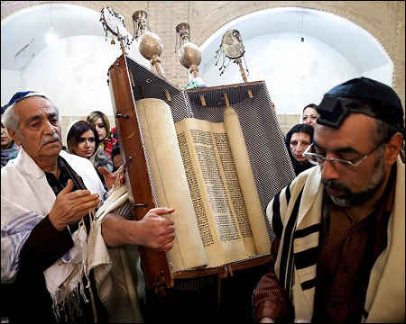 Iranian Jewish men Torah Synagogue city Yazd Iran
