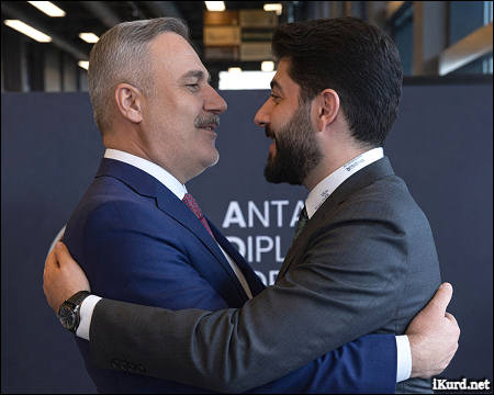 Papa Nechirvan Barzani and his little bambino Idris visit UAE