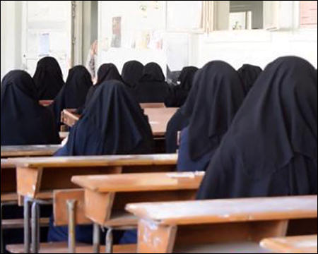 Niqab makes a comeback in Syrian universities and beyond