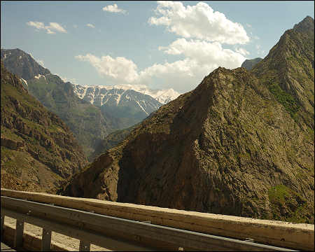 A Western Gentleman Travels Through North Kurdistan